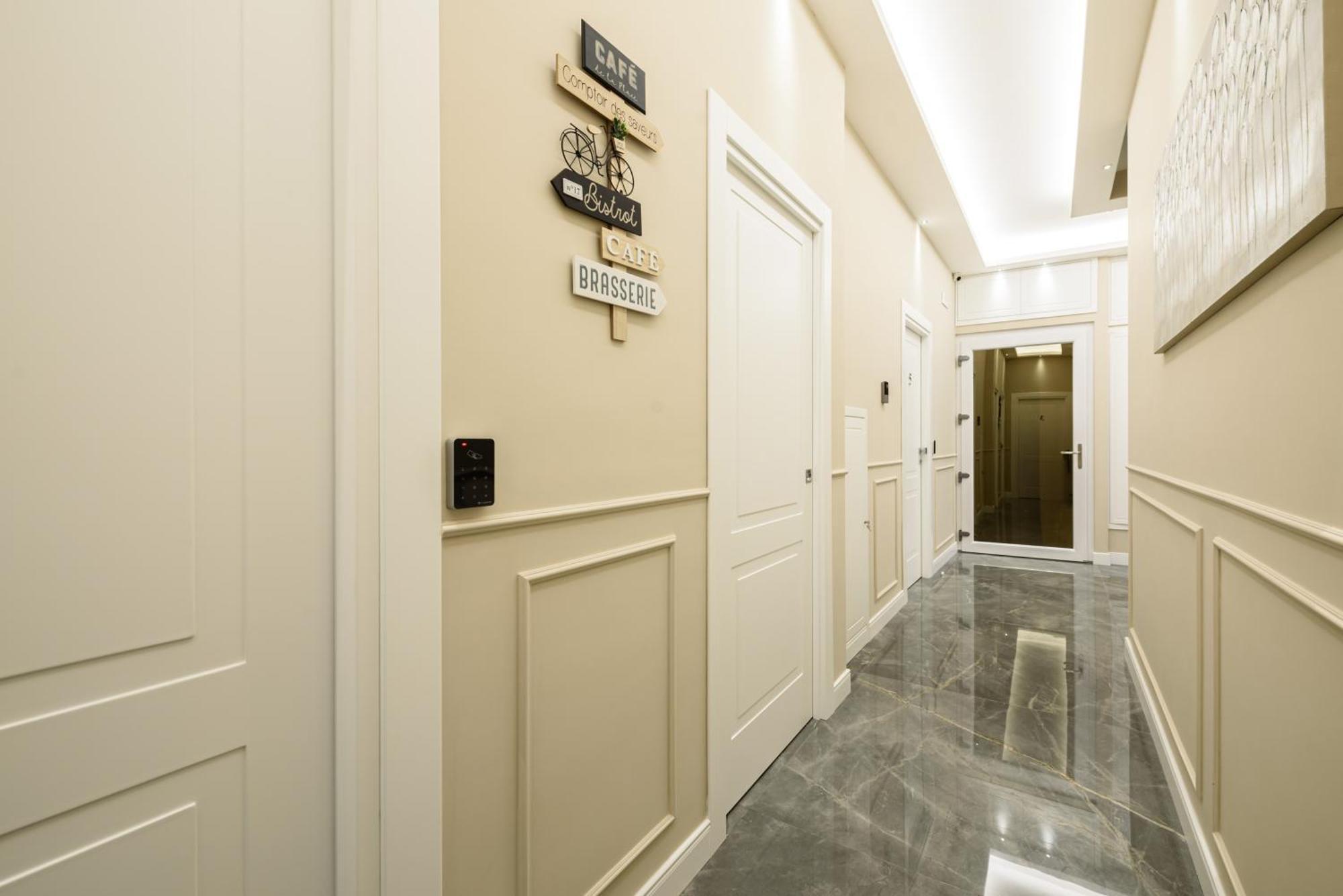 Deda & Fove Hotel เนเปิลส์ ภายนอก รูปภาพ