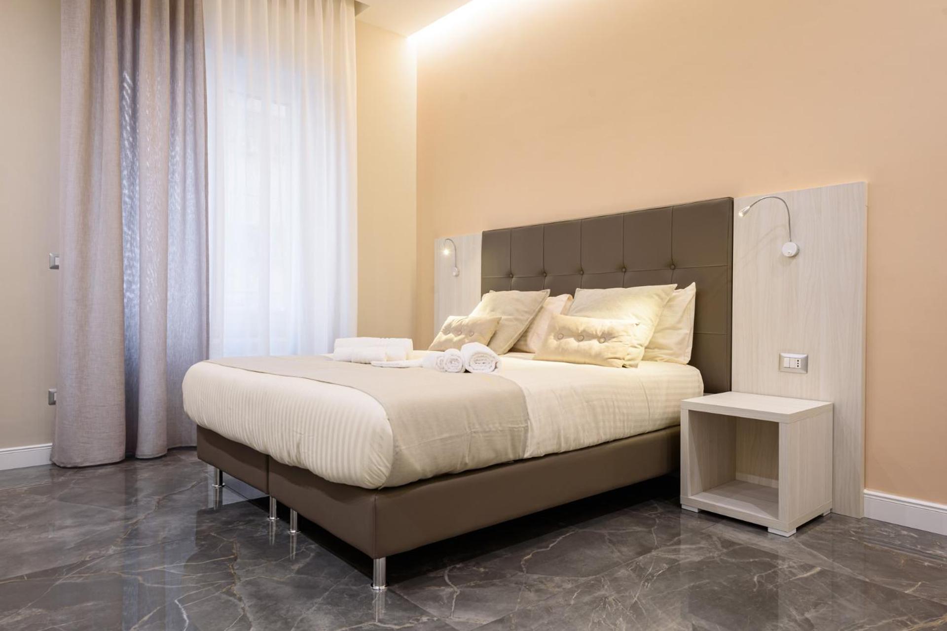 Deda & Fove Hotel เนเปิลส์ ภายนอก รูปภาพ